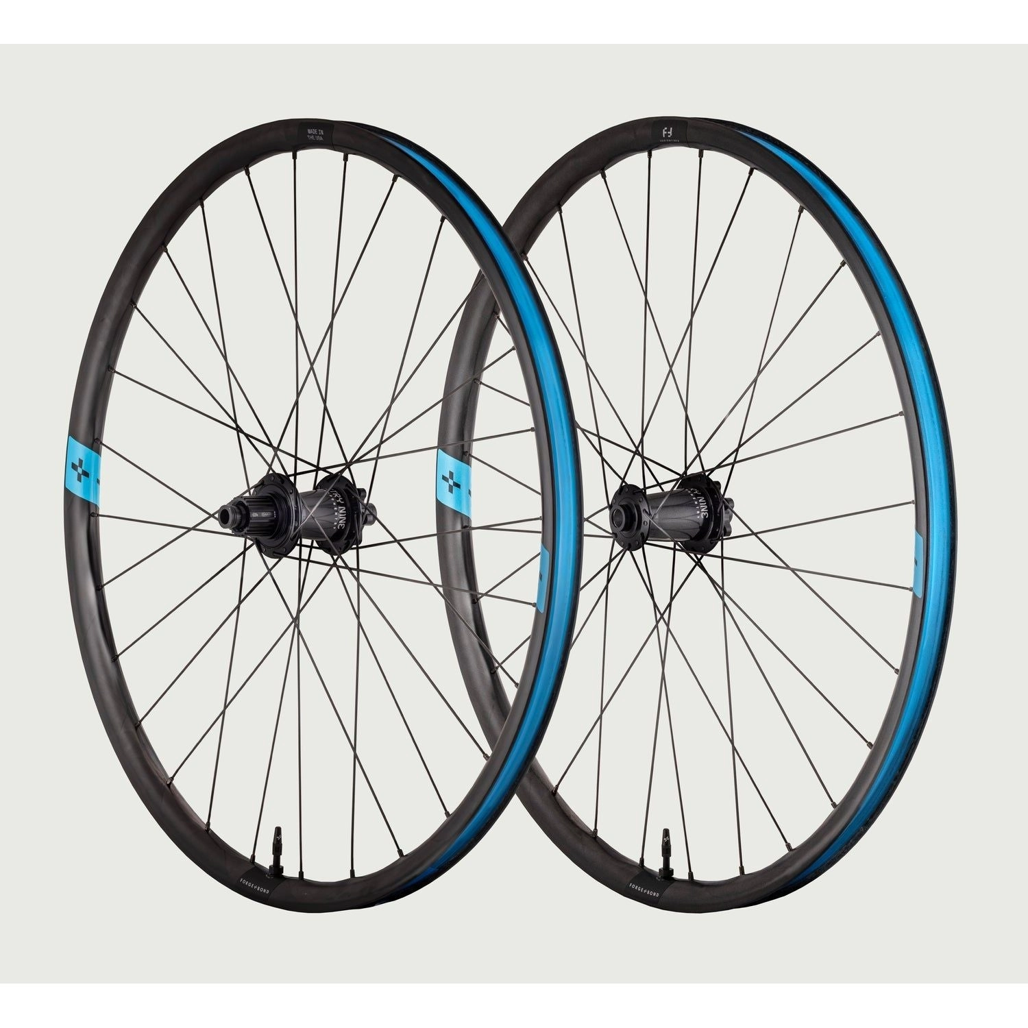 Forge   Bond Cross Country  29" 28h DT 240 Boost Center Lock Wheelset