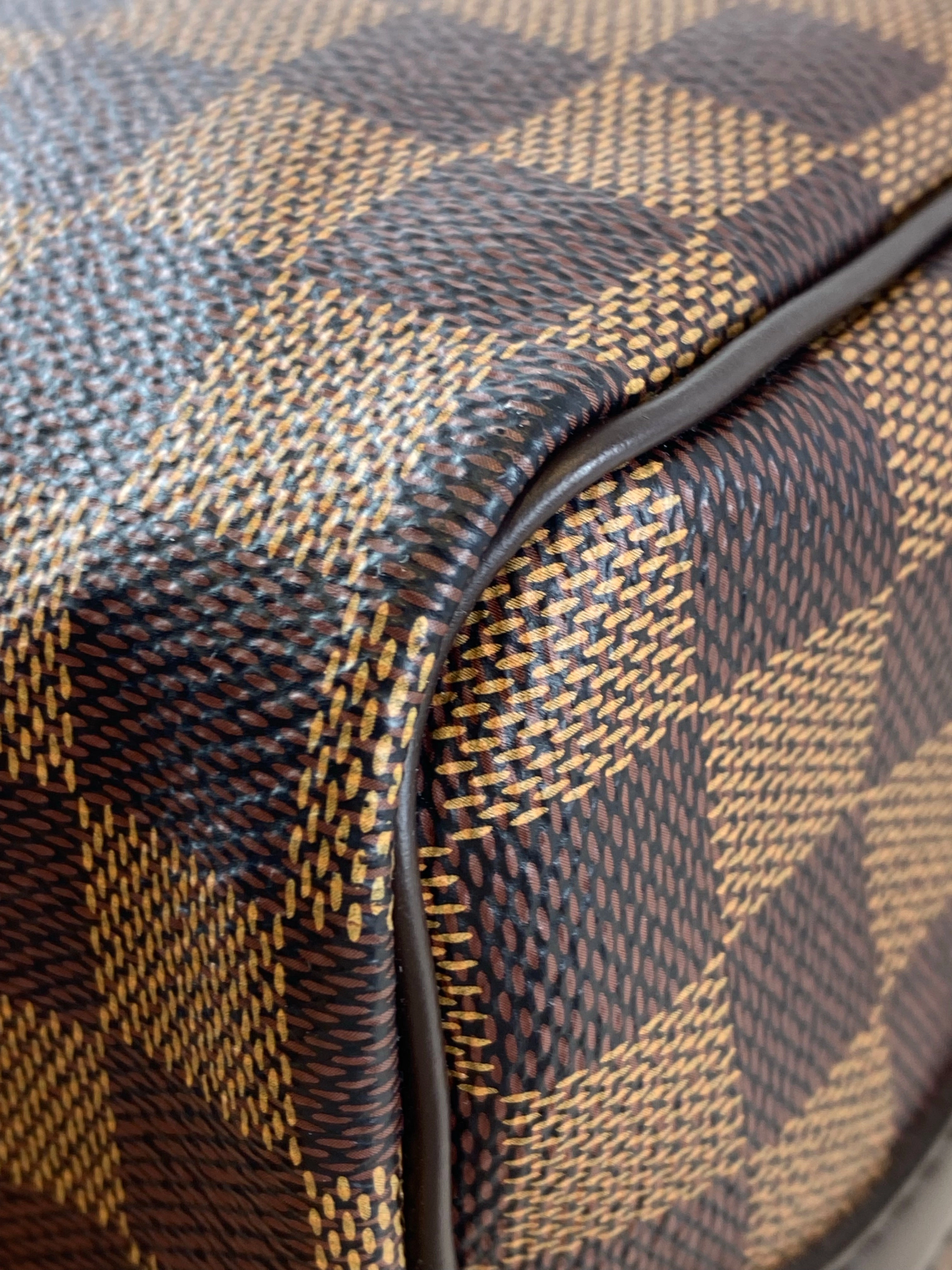 Louis Vuitton Canvas Damier 'Speedy 25' W/ Crossbody Strap
