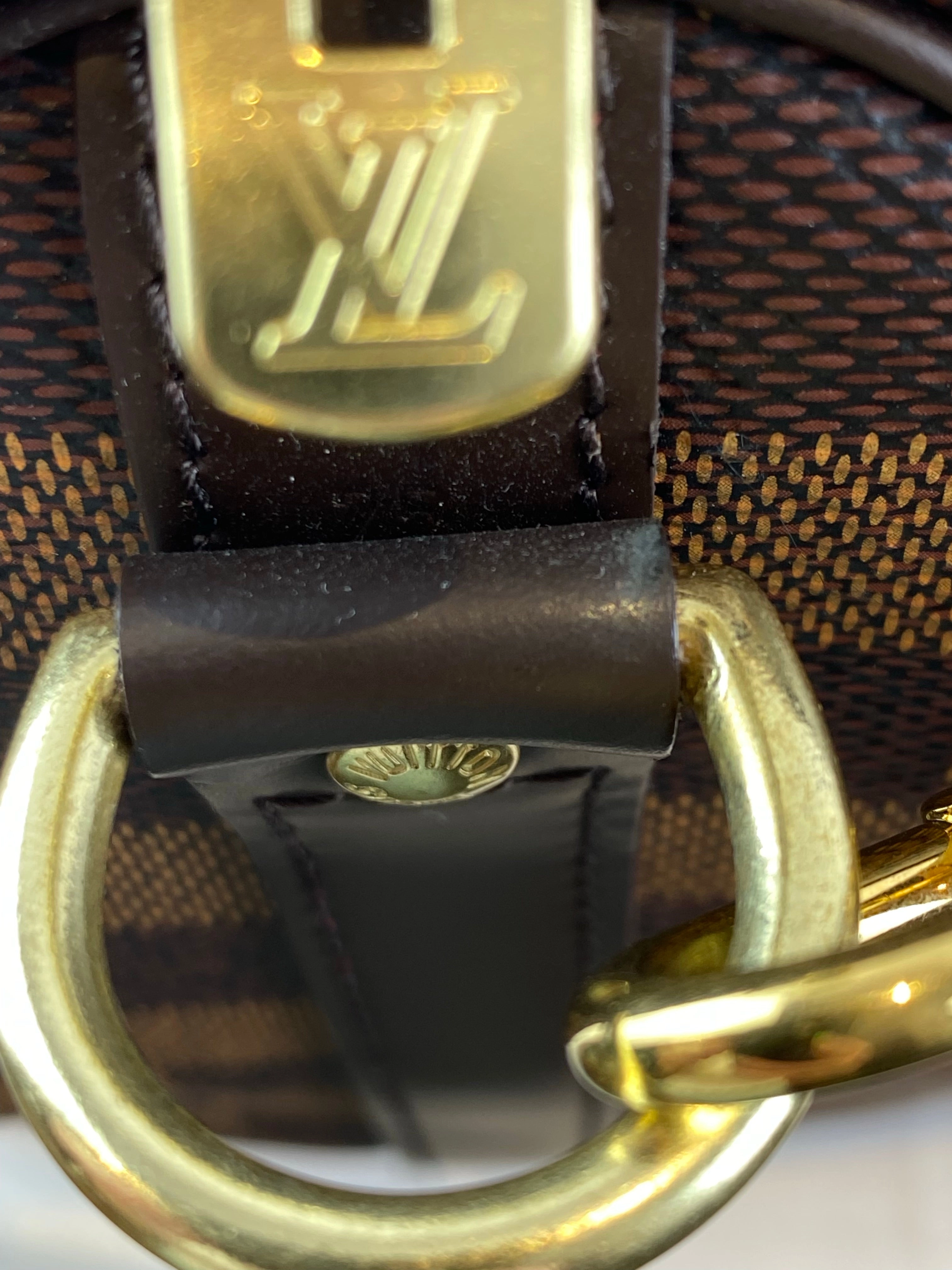 Louis Vuitton Canvas Damier 'Speedy 25' W/ Crossbody Strap