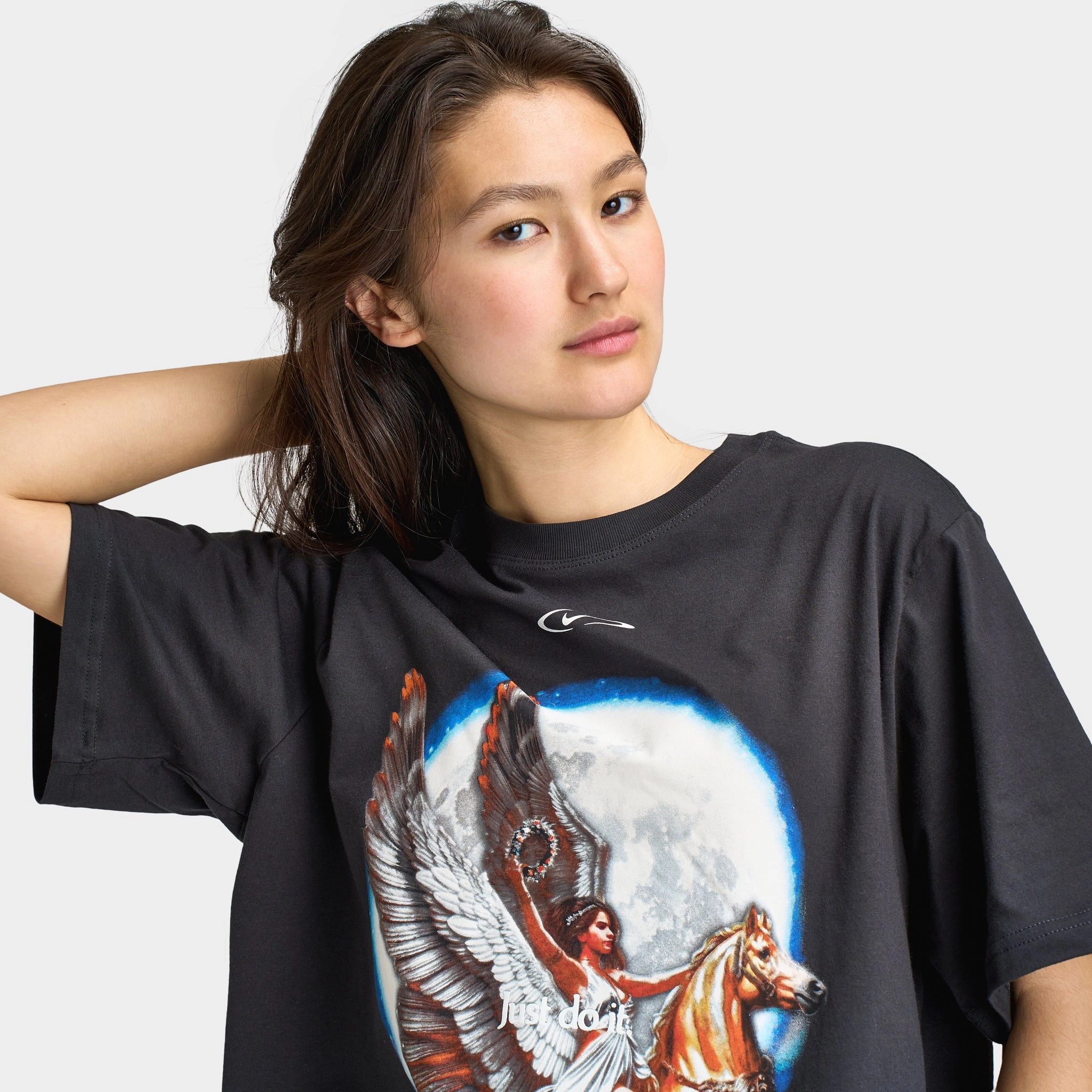 Nike Sportswear Women's Essentials Boyfriend Soaring T-Shirt Off Noir / White