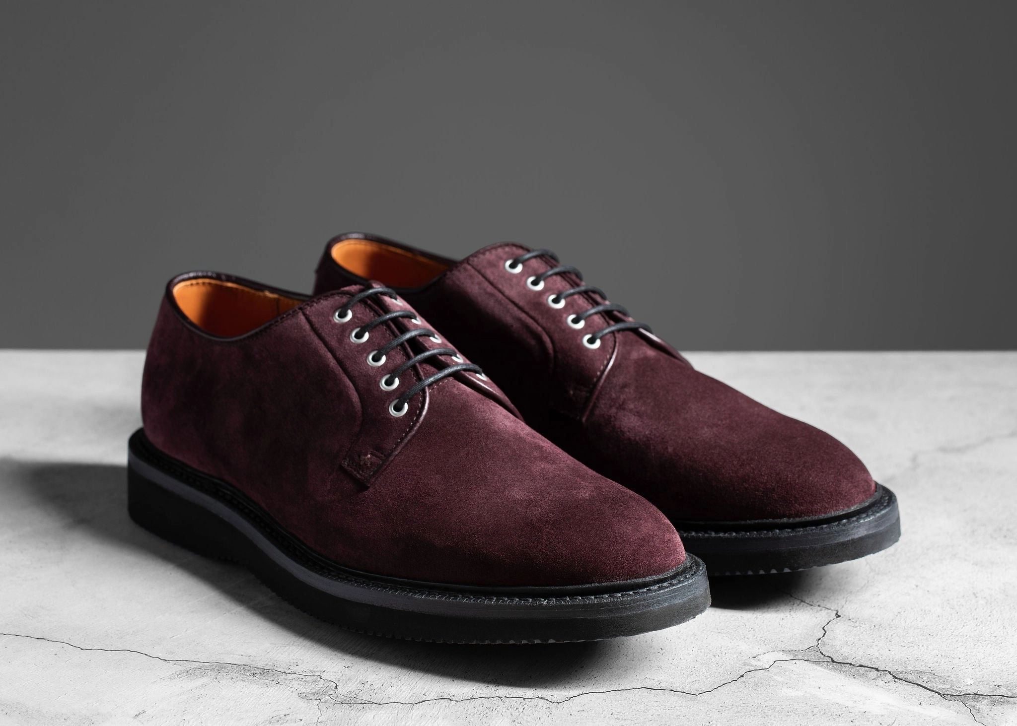 Plain Toe Berry Suede