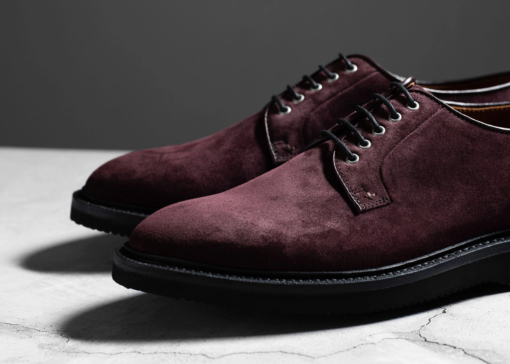 Plain Toe Berry Suede